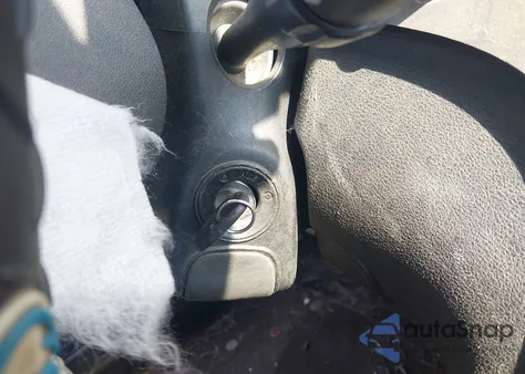 2006 Pontiac Solstice z USA, uszkodzony, nr VIN 1G2MB33B56Y111393